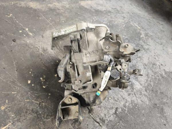 BOITE DE VITESSE MANUEL NISSAN/SUZUKI - Vue 6